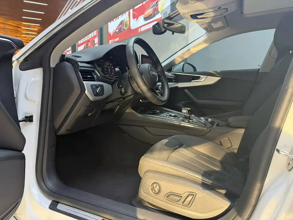 Audi A5 (Import) — фото 4