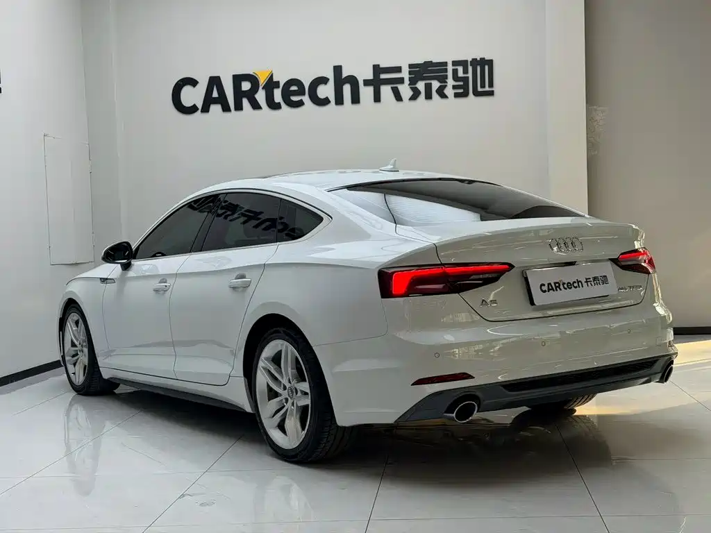 Audi A5 (Import) — фото 9