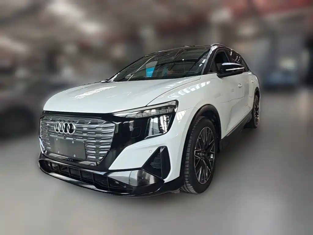 Audi Q5 e-tron — фото 3