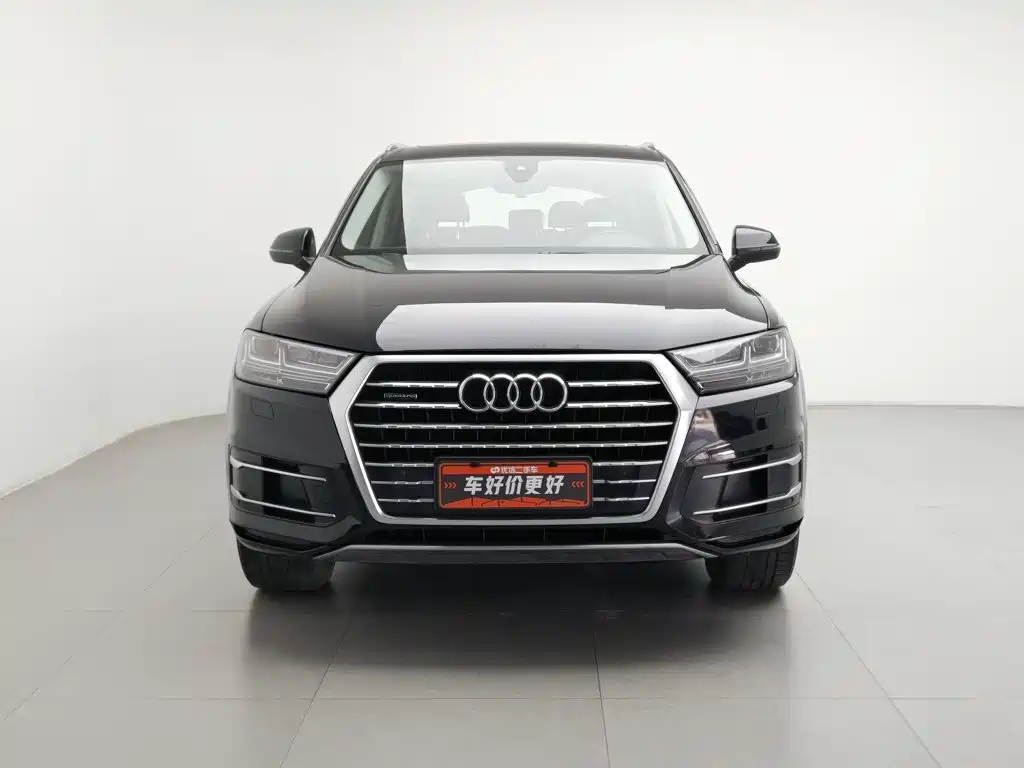 Audi Q7 — фото 3