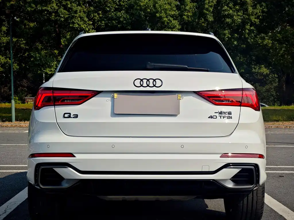 Audi Q3 — фото 5
