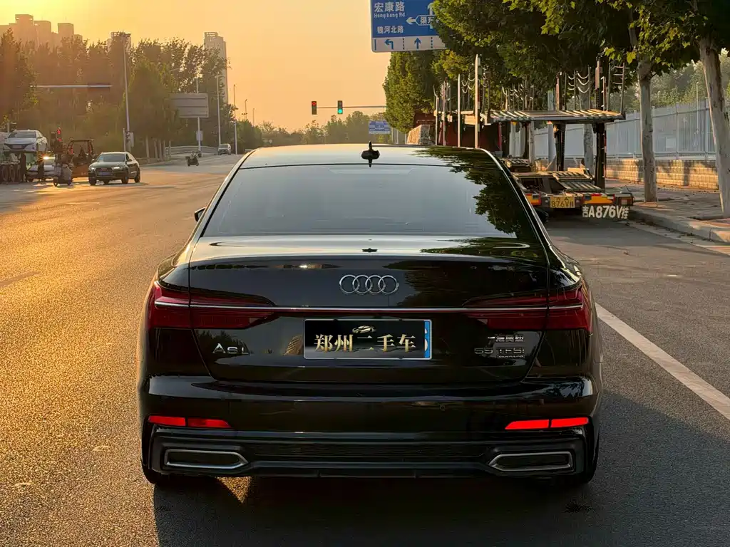 Audi A6L — фото 8