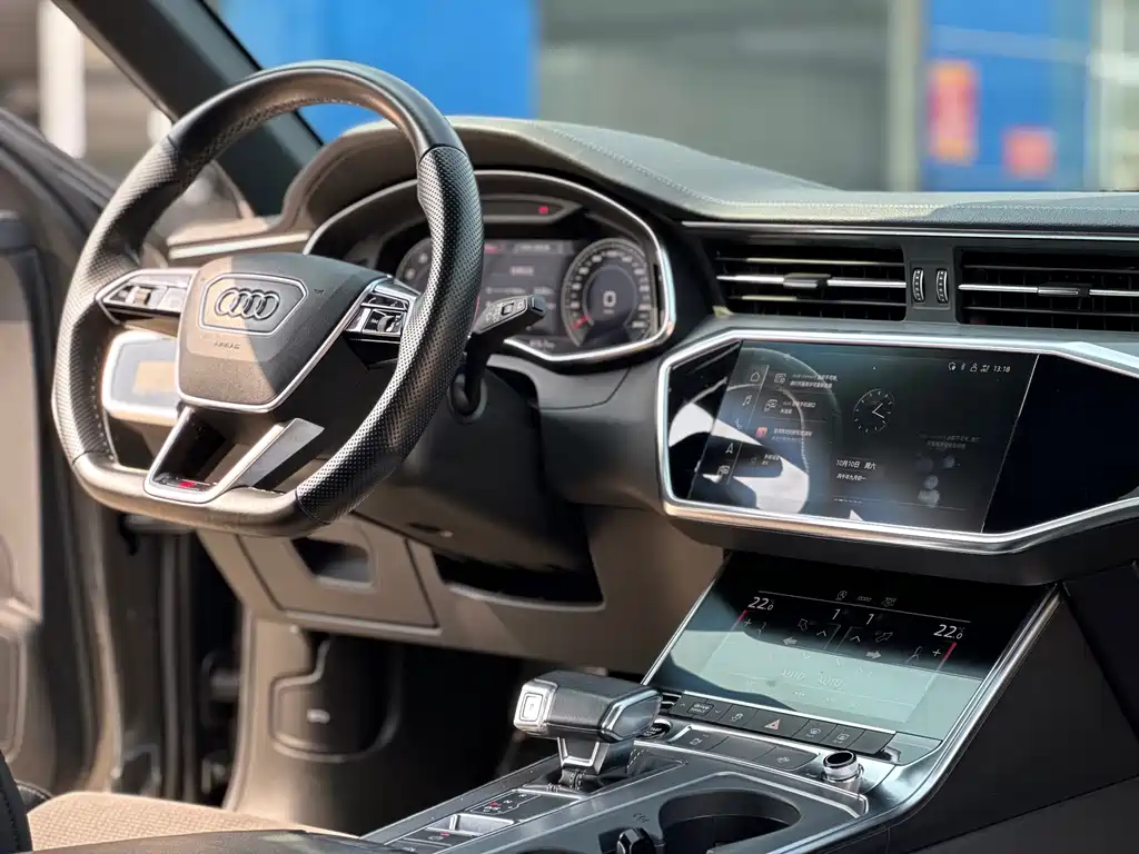 Audi A6 (Import) — фото 8