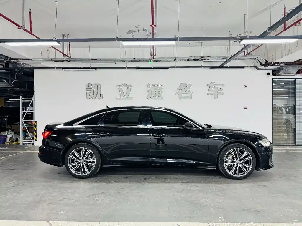 Audi A6L — фото 3