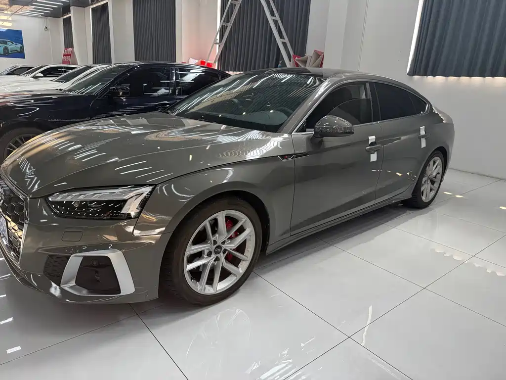 Audi A5 (Import) — фото 2