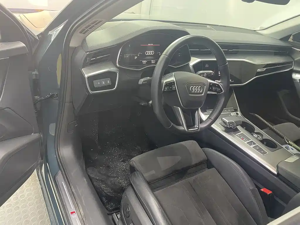 Audi A6 (Import) — фото 4