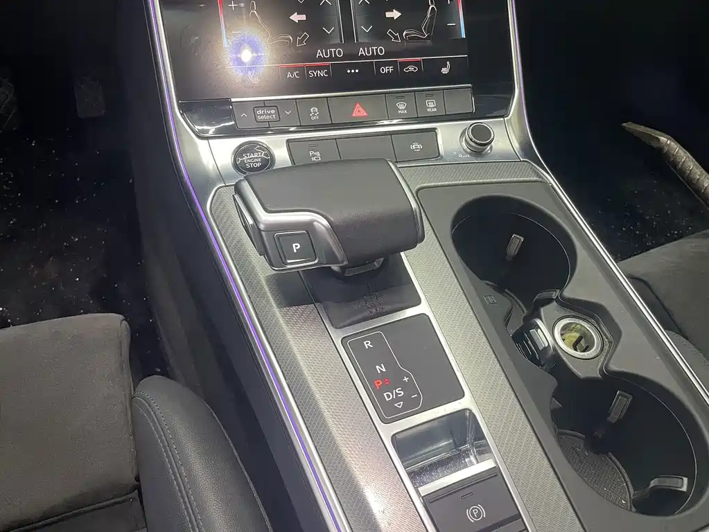 Audi A6 (Import) — фото 6
