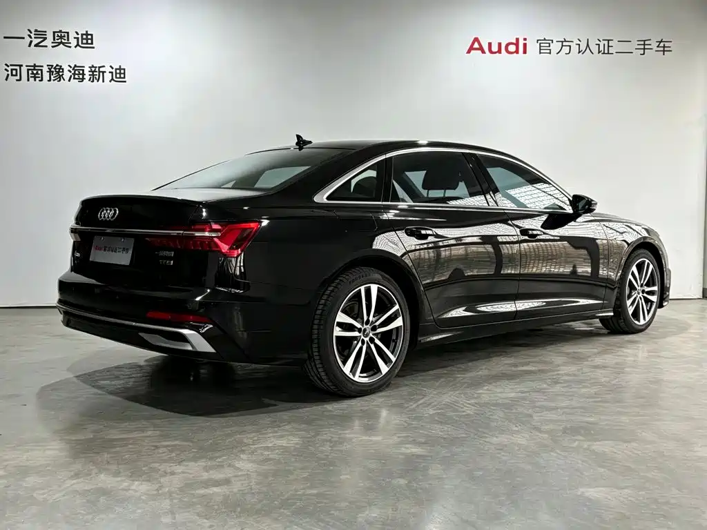 Audi A6L — фото 2