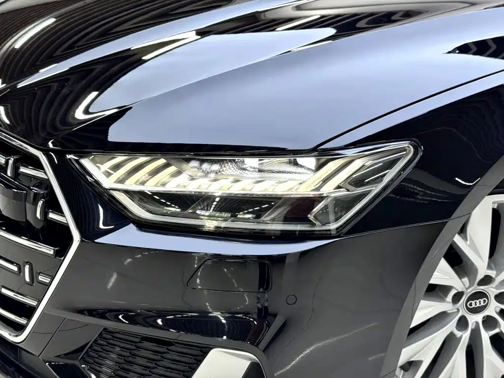Audi A7L — фото 6