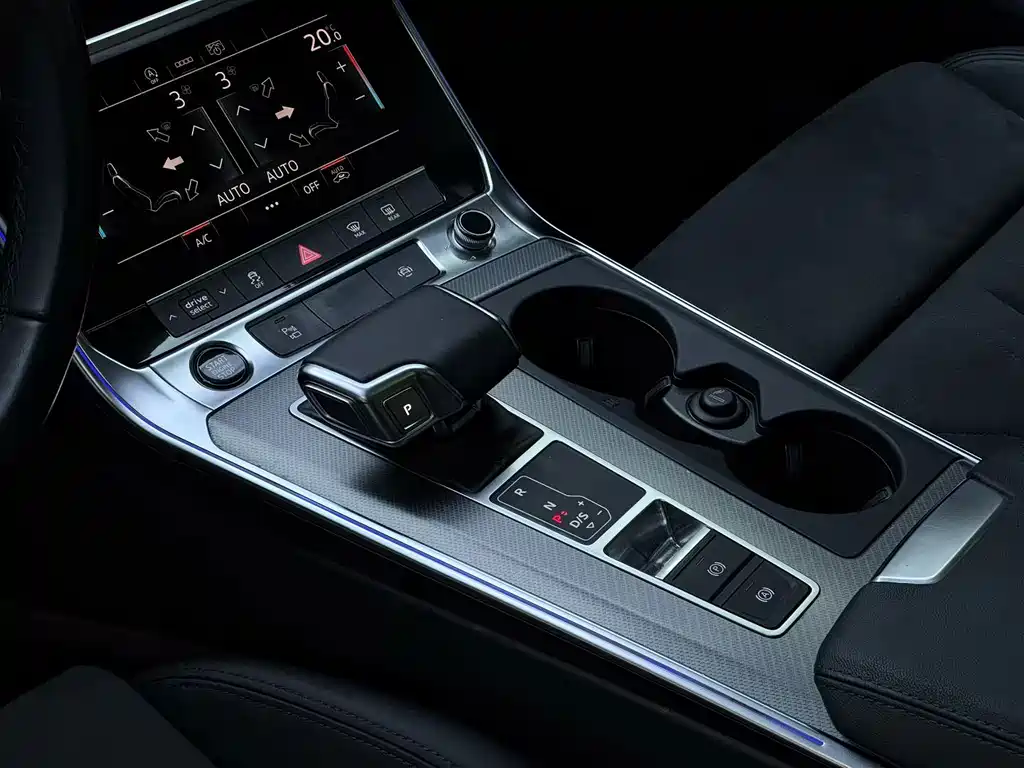 Audi A6 (Import) — фото 4