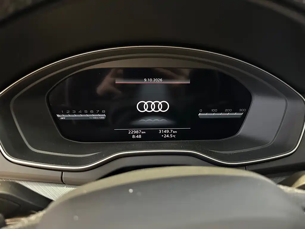Audi Q5L — фото 3