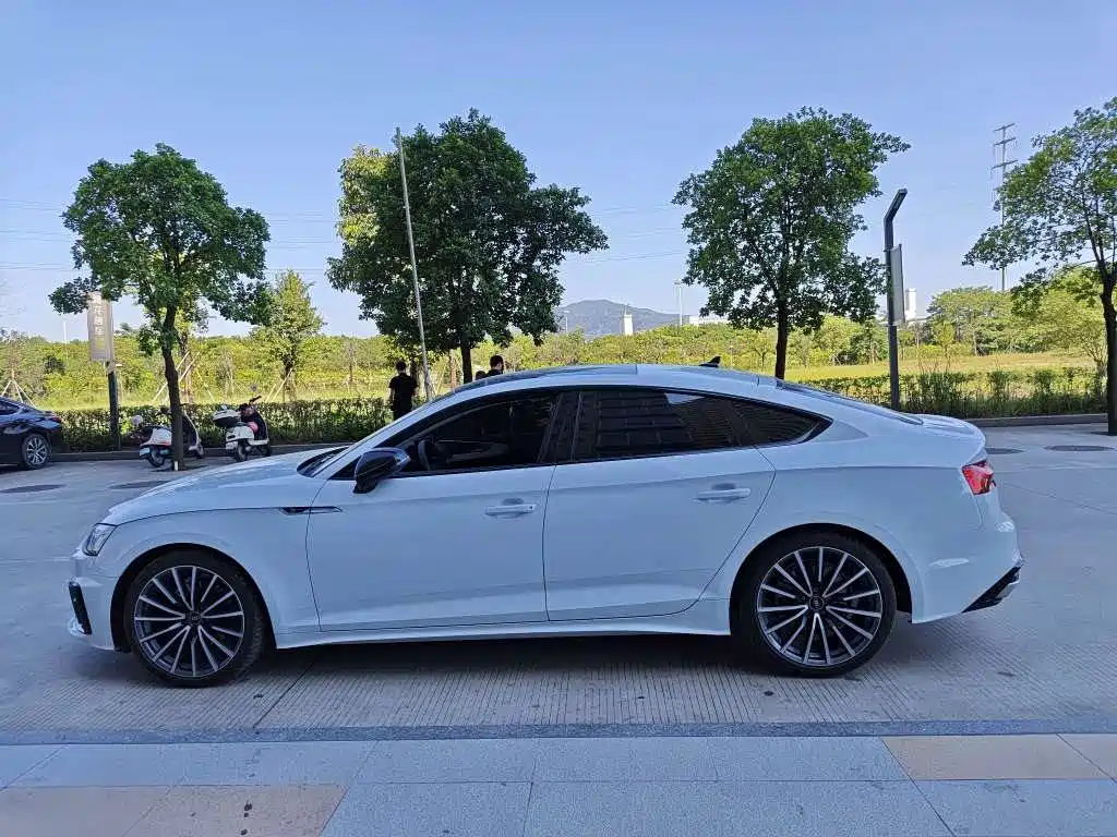 Audi A5 (Import) — фото 3
