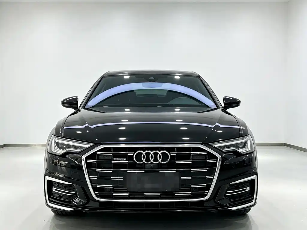 Audi A6L — фото 2