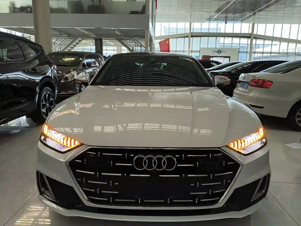 Audi A7L — фото 3