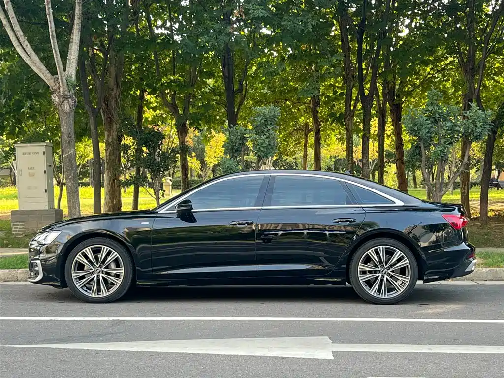 Audi A6L — фото 3