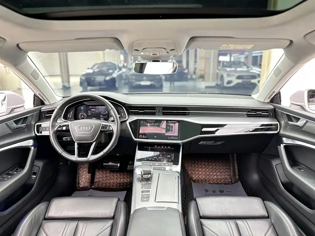 Audi A7 — фото 8