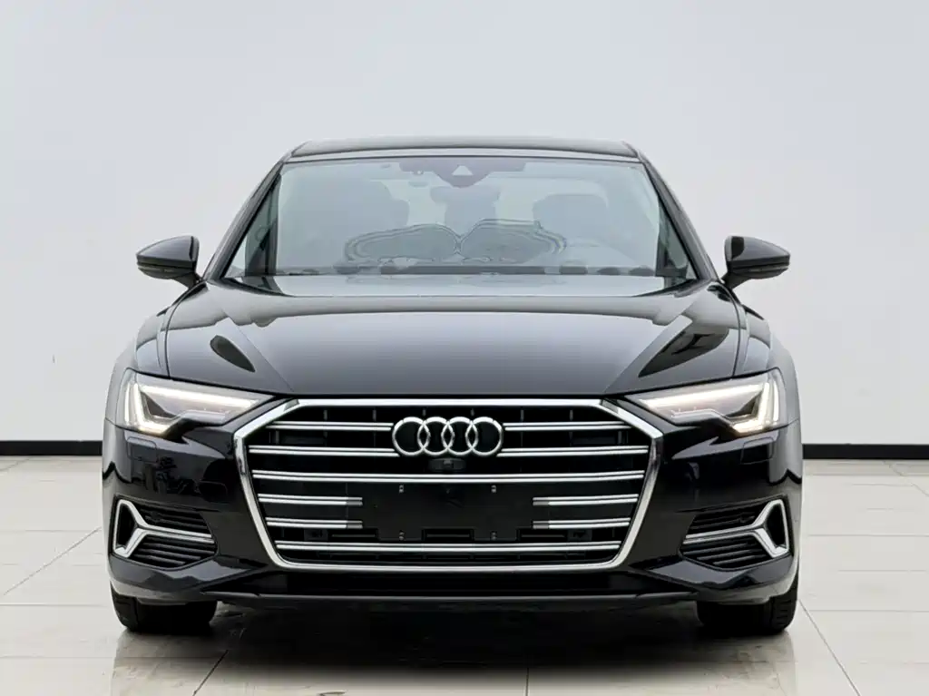 Audi A6L — фото 2