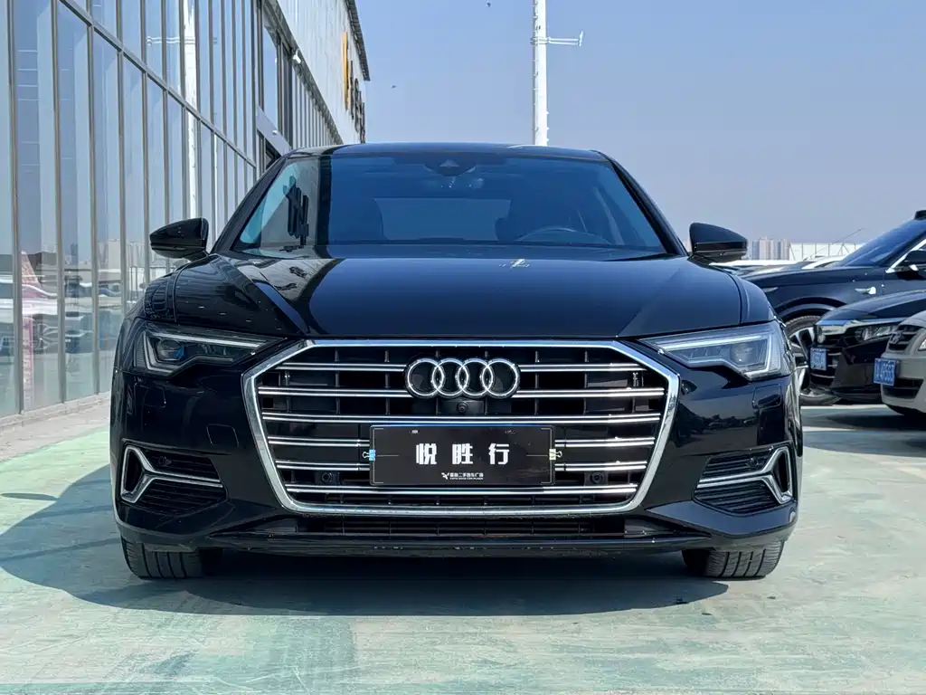 Audi A6L — фото 2