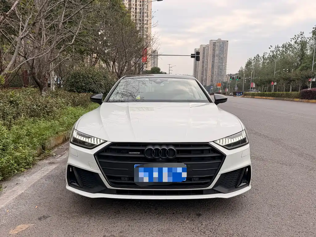 Audi A7 — фото 2