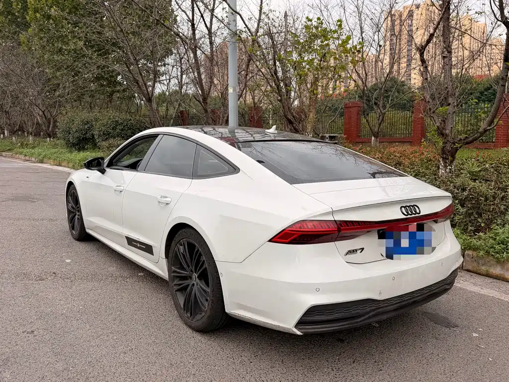 Audi A7 — фото 3
