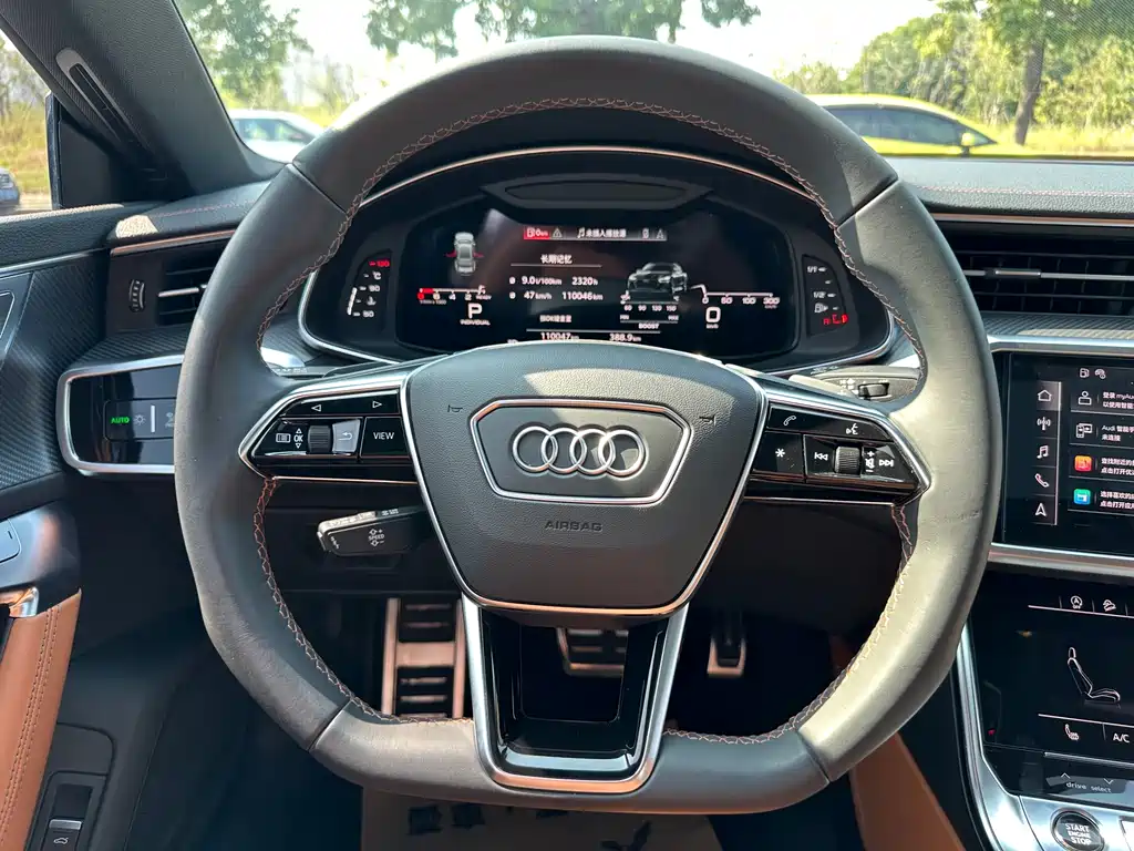 Audi A7L — фото 17