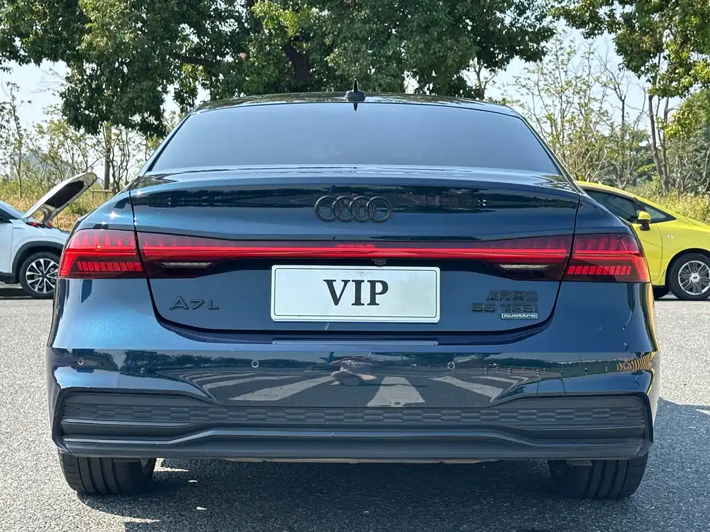 Audi A7L — фото 4