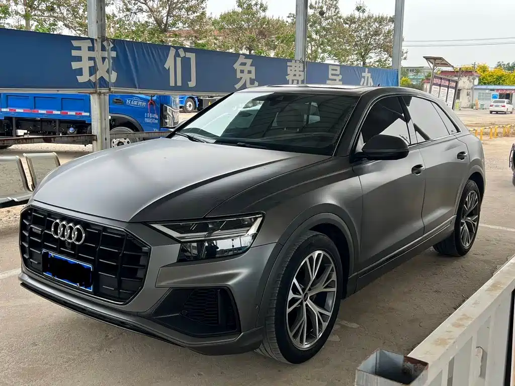 Audi Q8 — фото 3