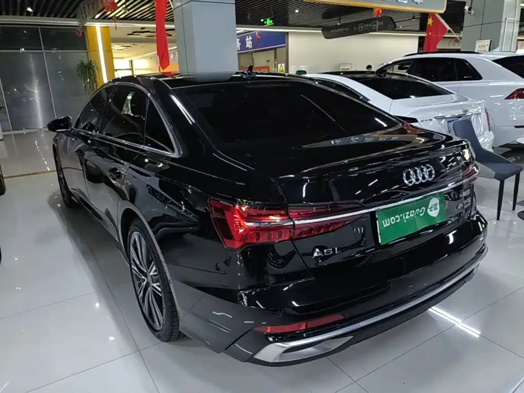 Audi A6L — фото 23
