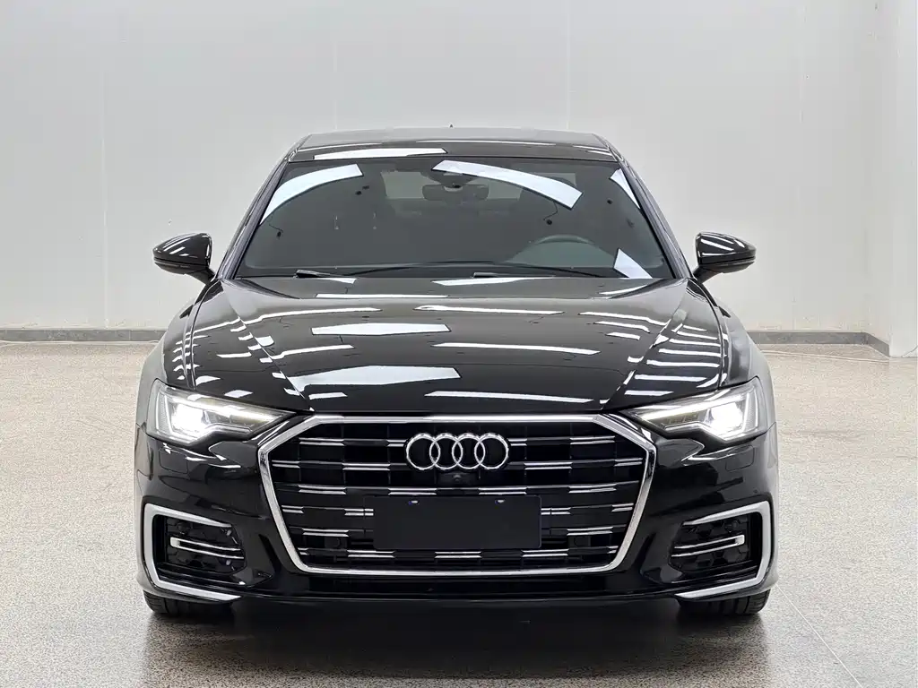 Audi A6L — фото 2