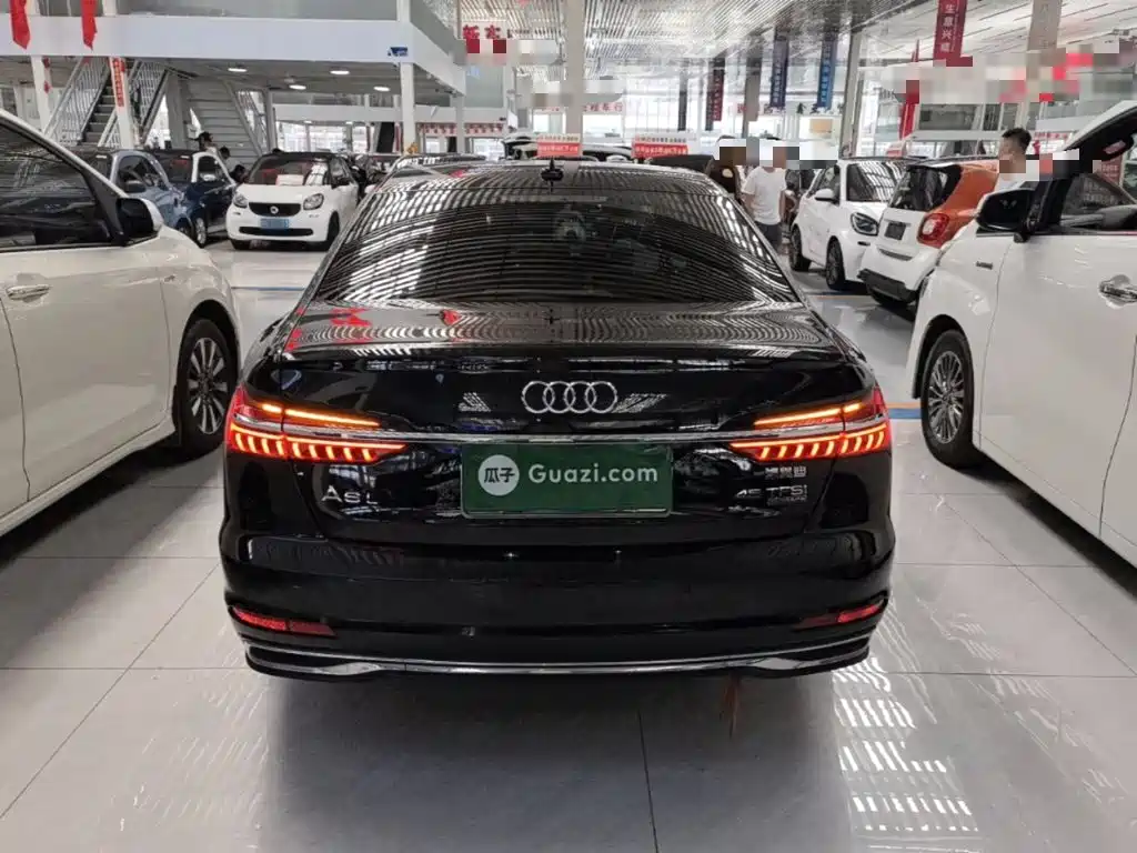 Audi A6L — фото 6