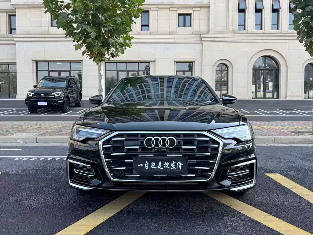 Audi A6L — фото 2