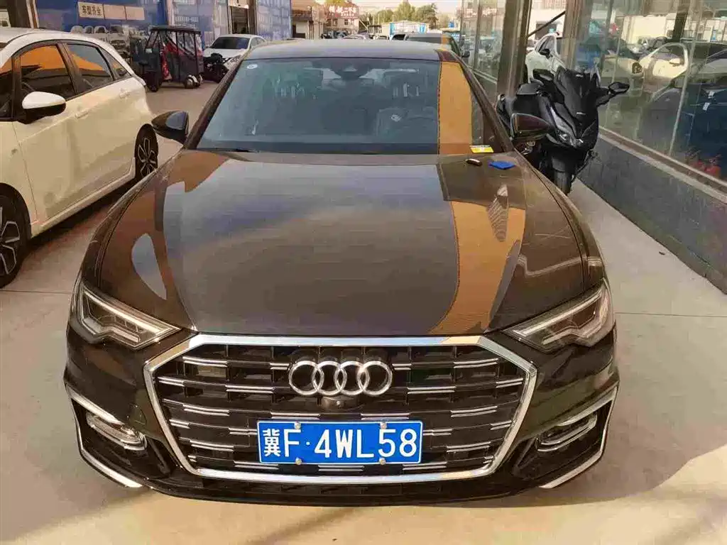 Audi A6L — фото 4