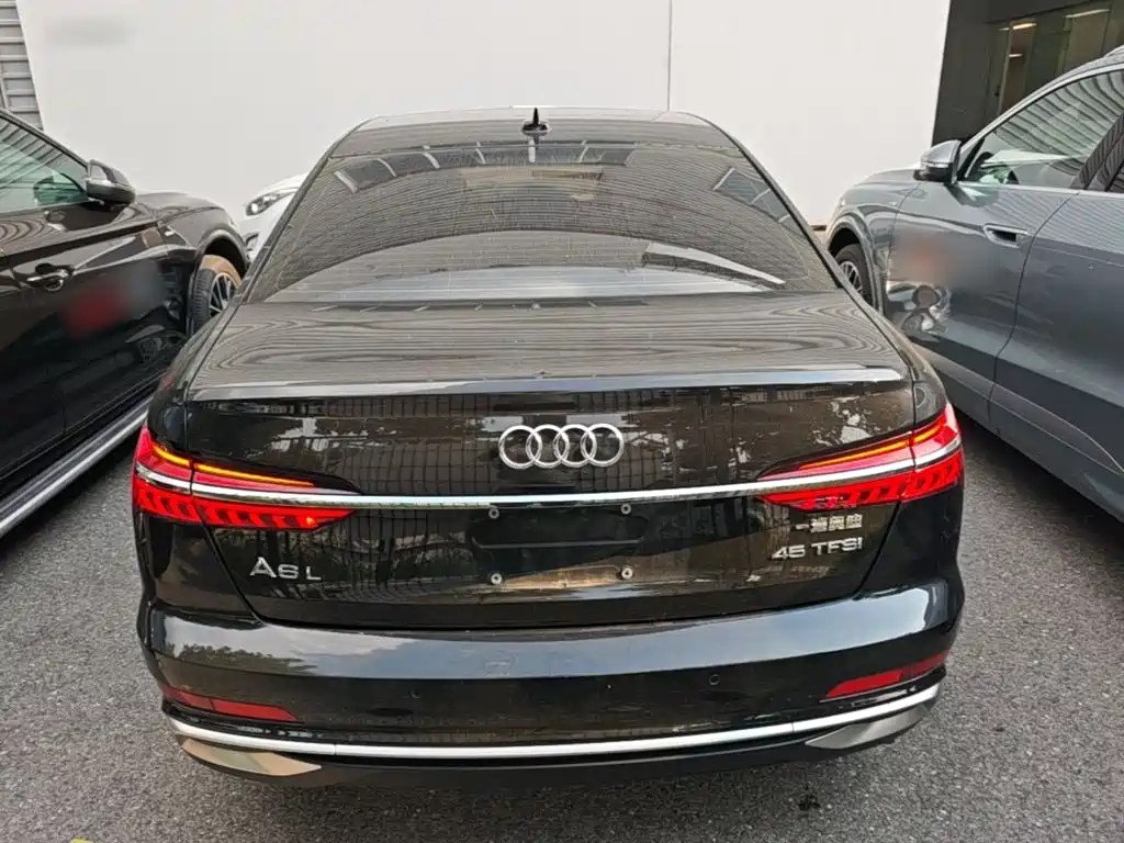 Audi A6L — фото 6