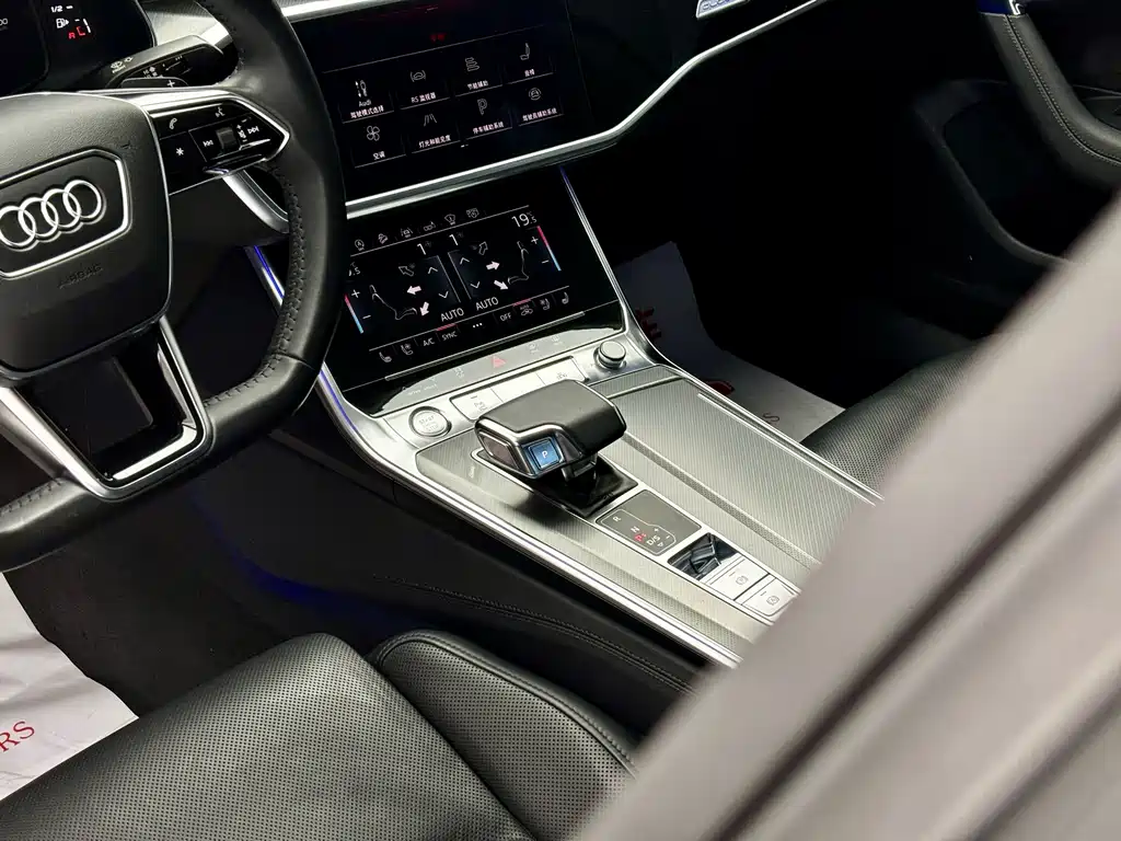 Audi A7 — фото 8