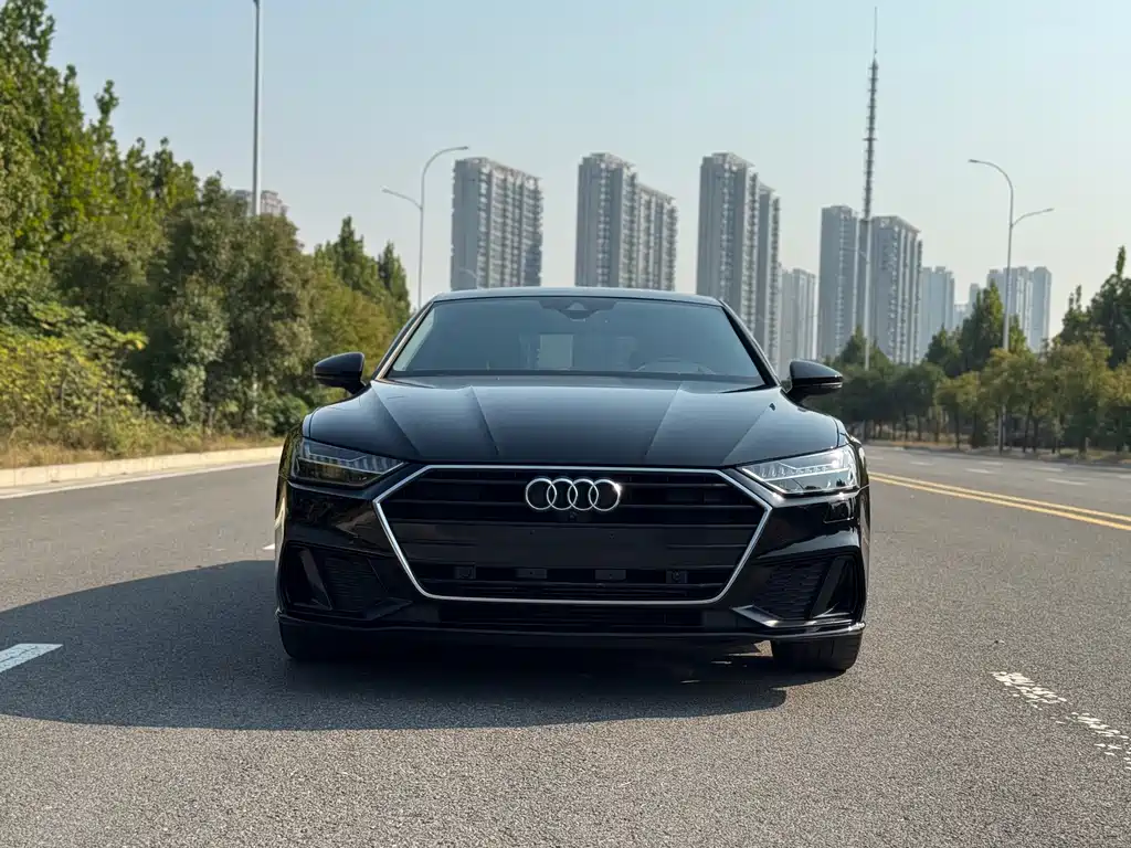 Audi A7 — фото 2