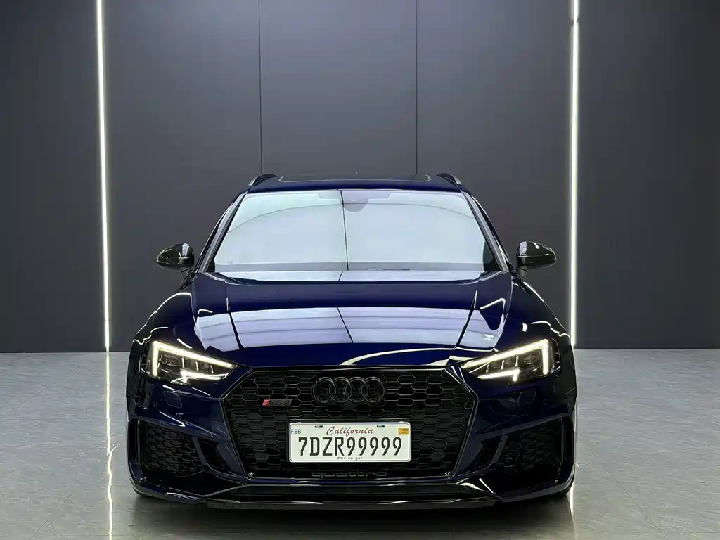 Audi RS 4 — фото 2