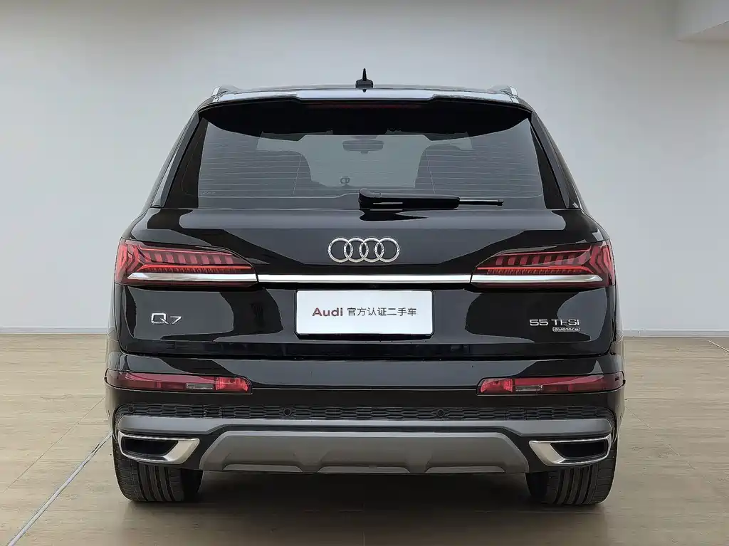 Audi Q7 — фото 5