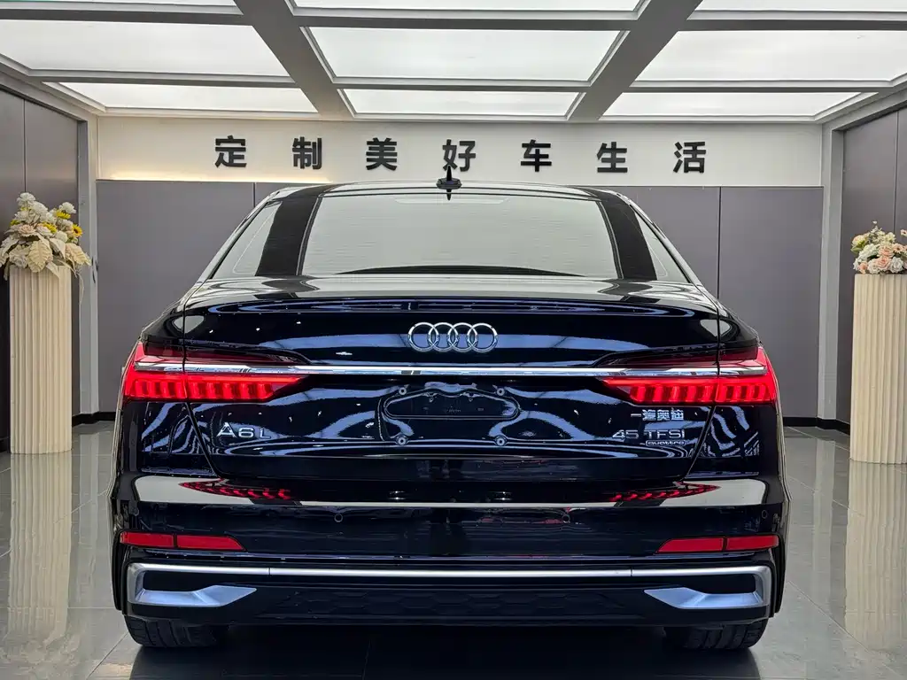 Audi A6L — фото 13