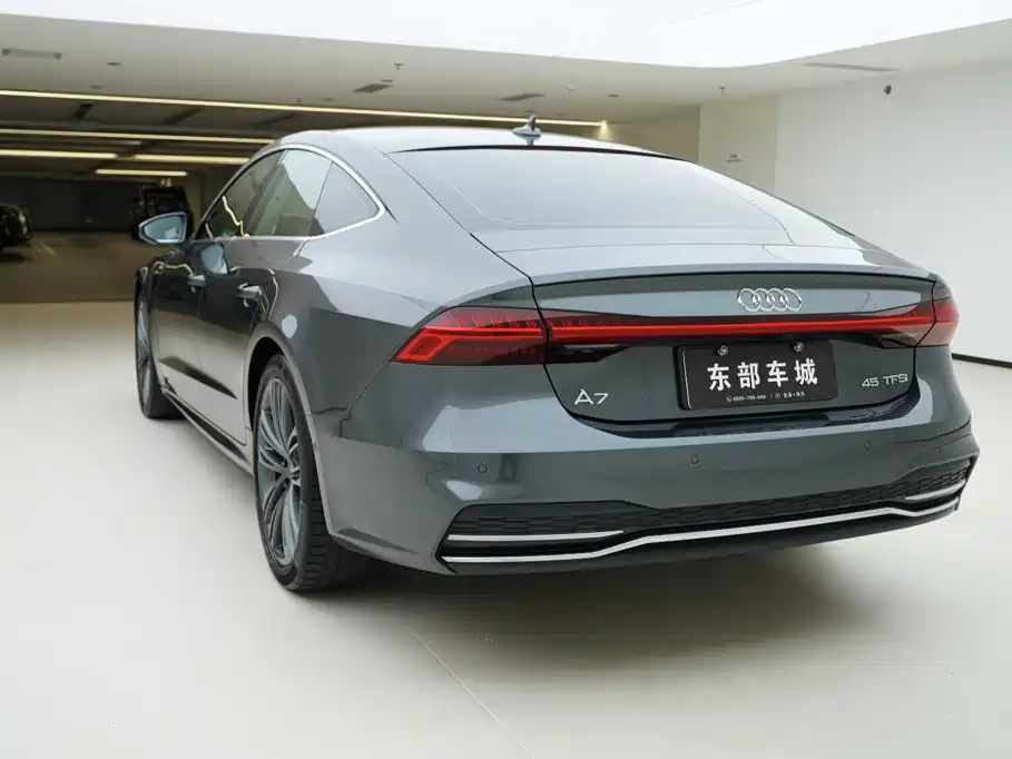 Audi A7 — фото 4