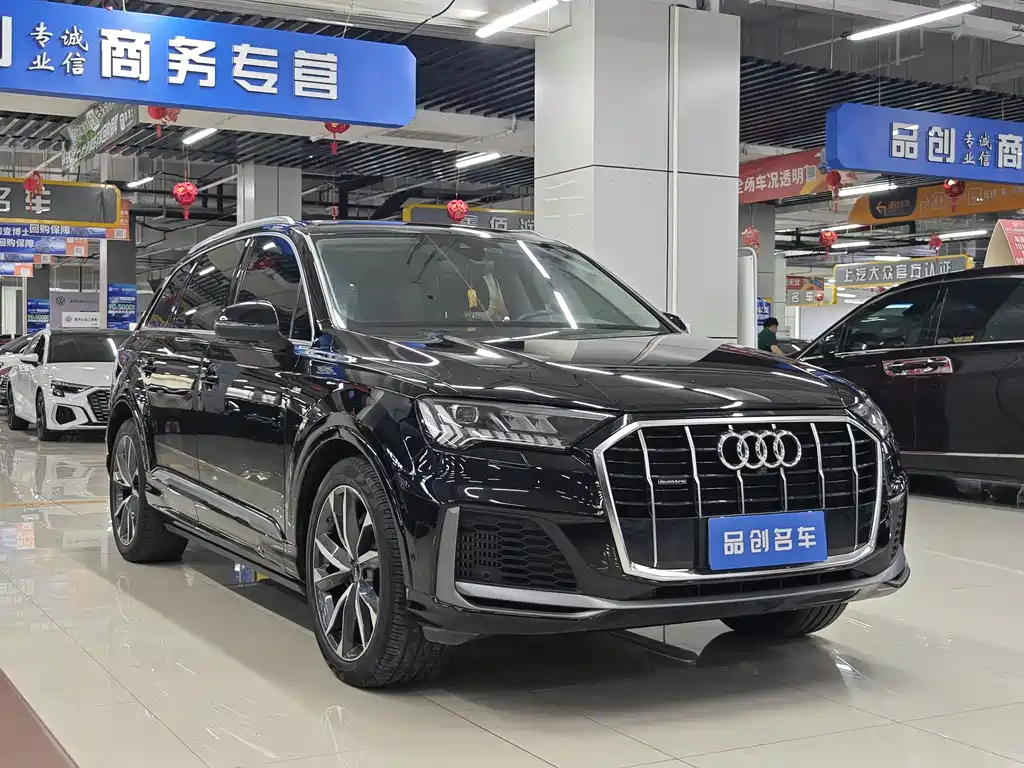 Audi Q7 — фото 3