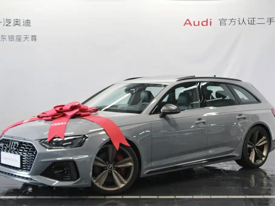 Audi RS 4 — фото 3