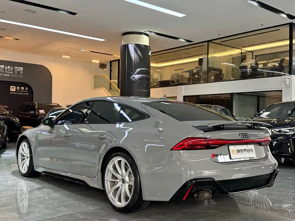 Audi RS 7 — фото 4