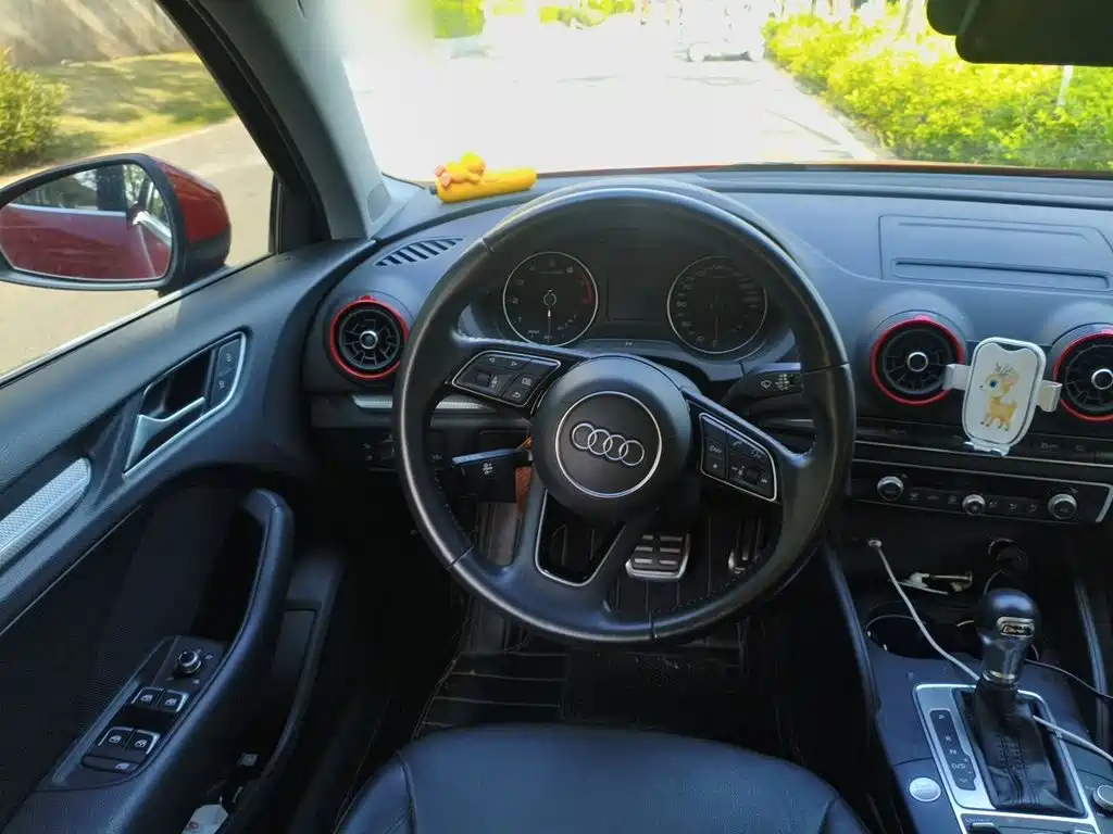 Audi A3 — фото 11