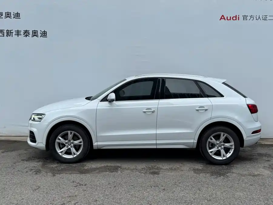 Audi Q3 — фото 4