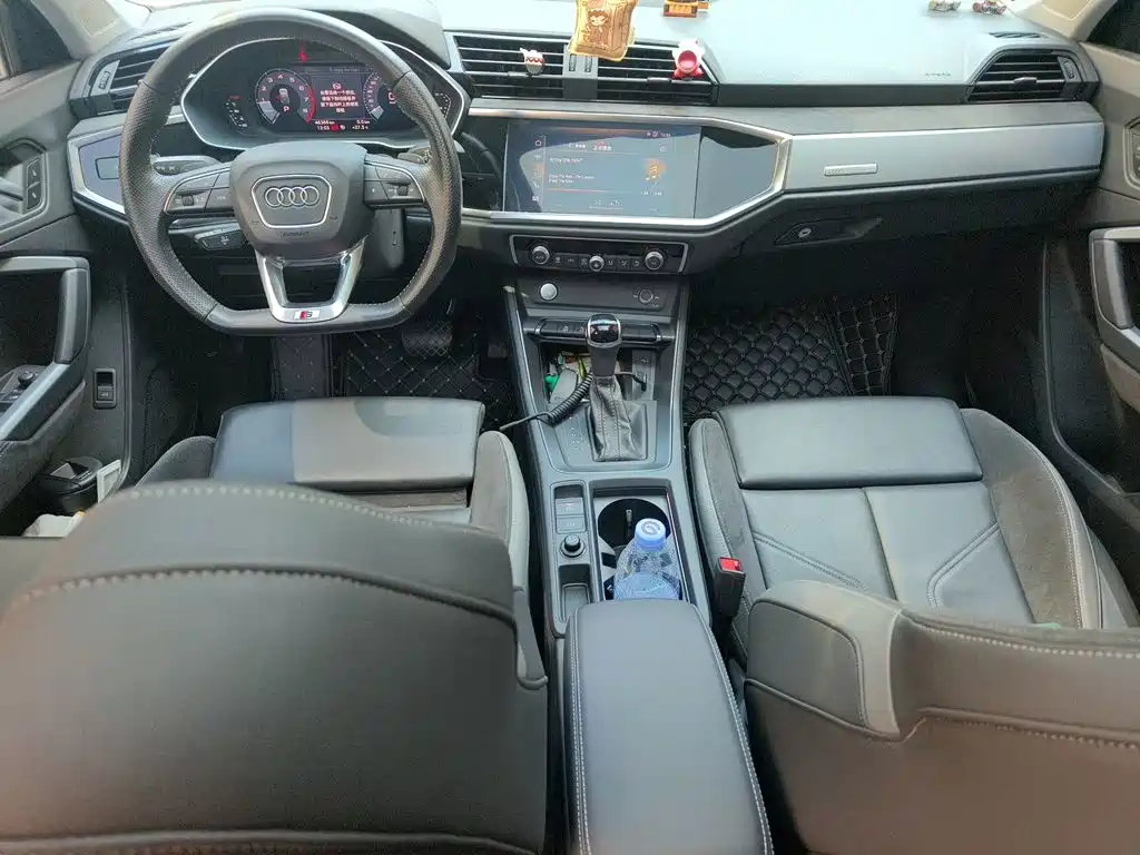 Audi Q3 Sportback — фото 5