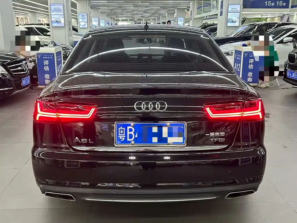 Audi A6L — фото 9