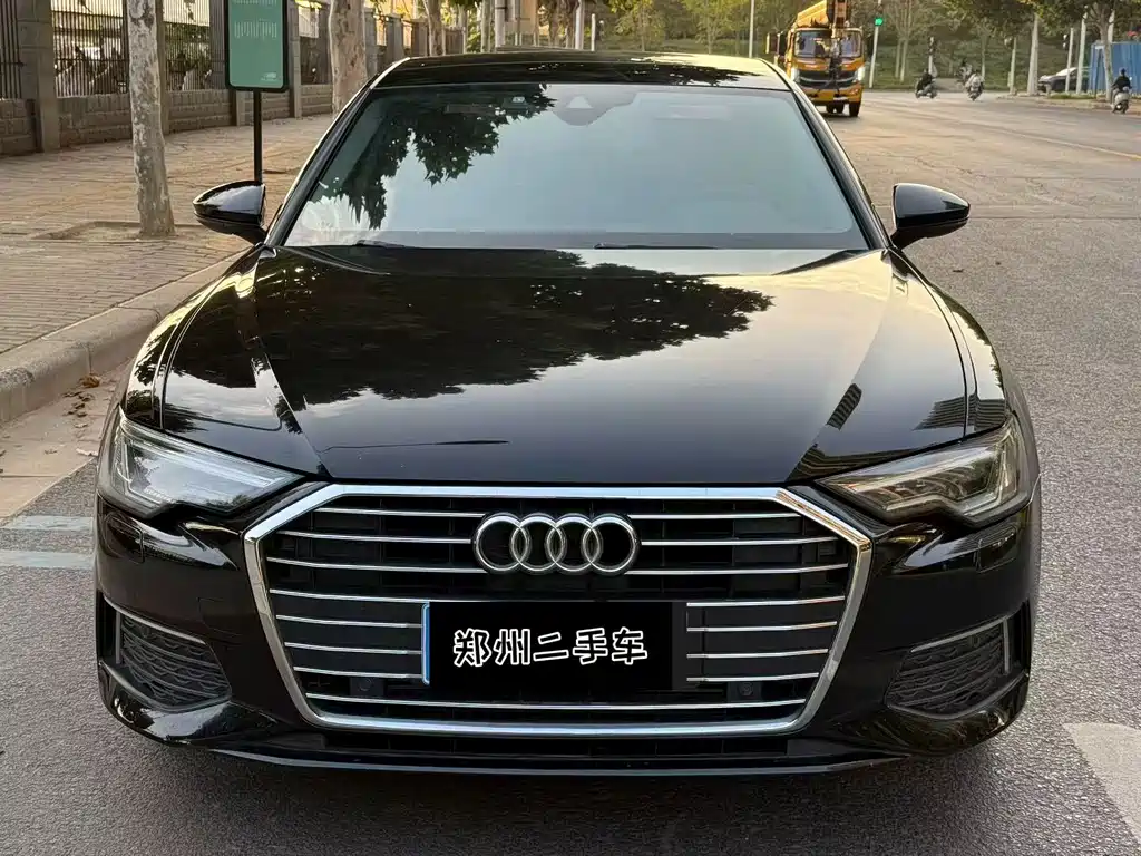 Audi A6L — фото 2