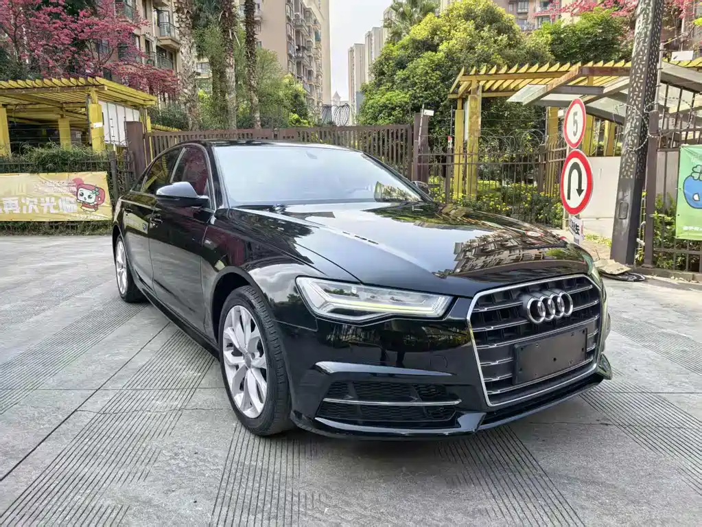 Audi A6L — фото 2