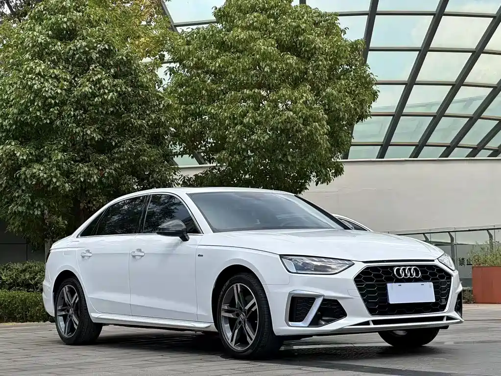 Audi A4L — фото 3