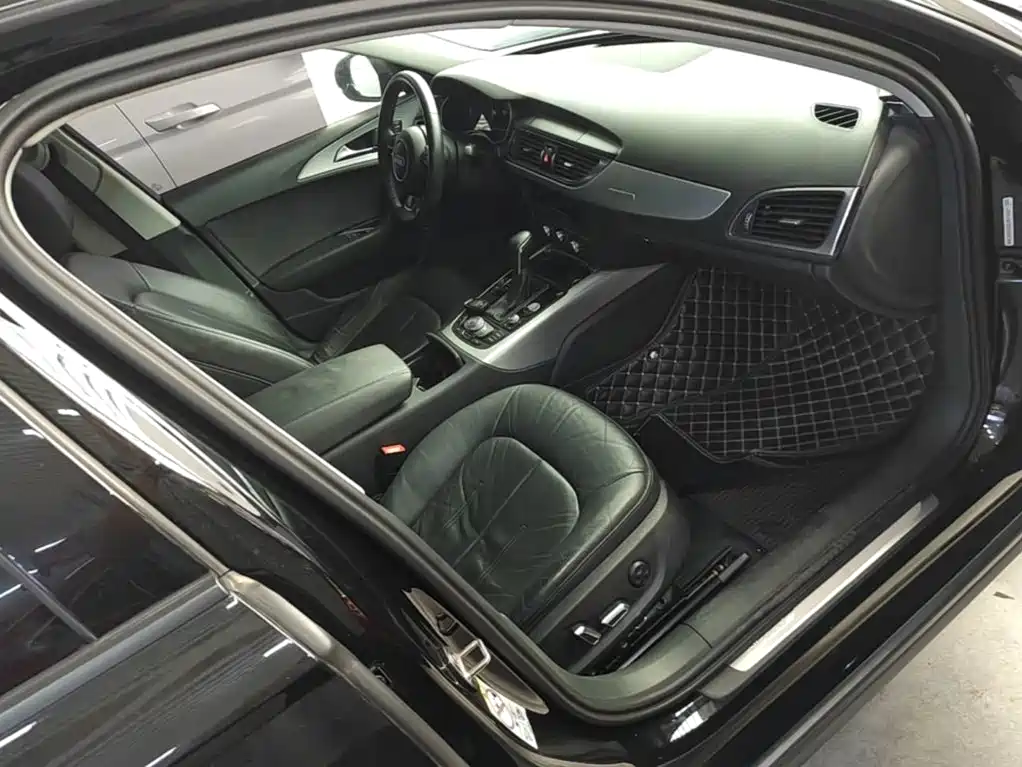 Audi A6 (Import) — фото 25